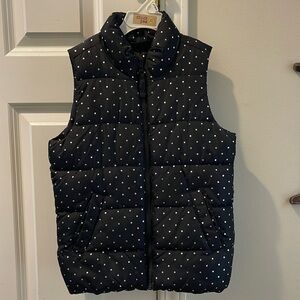 Black puffer vest